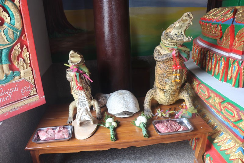 ขอเลขวัดดัง