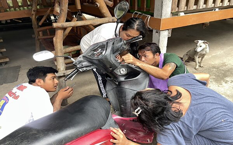 แห่ส่องเลขเด็ด-lekruaythai.com