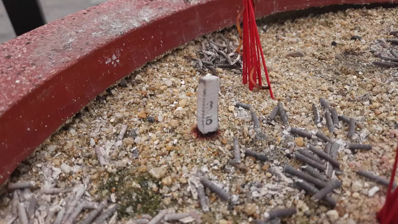 เลของค์ท้าวเวสสุวรรณ-lekruaythai