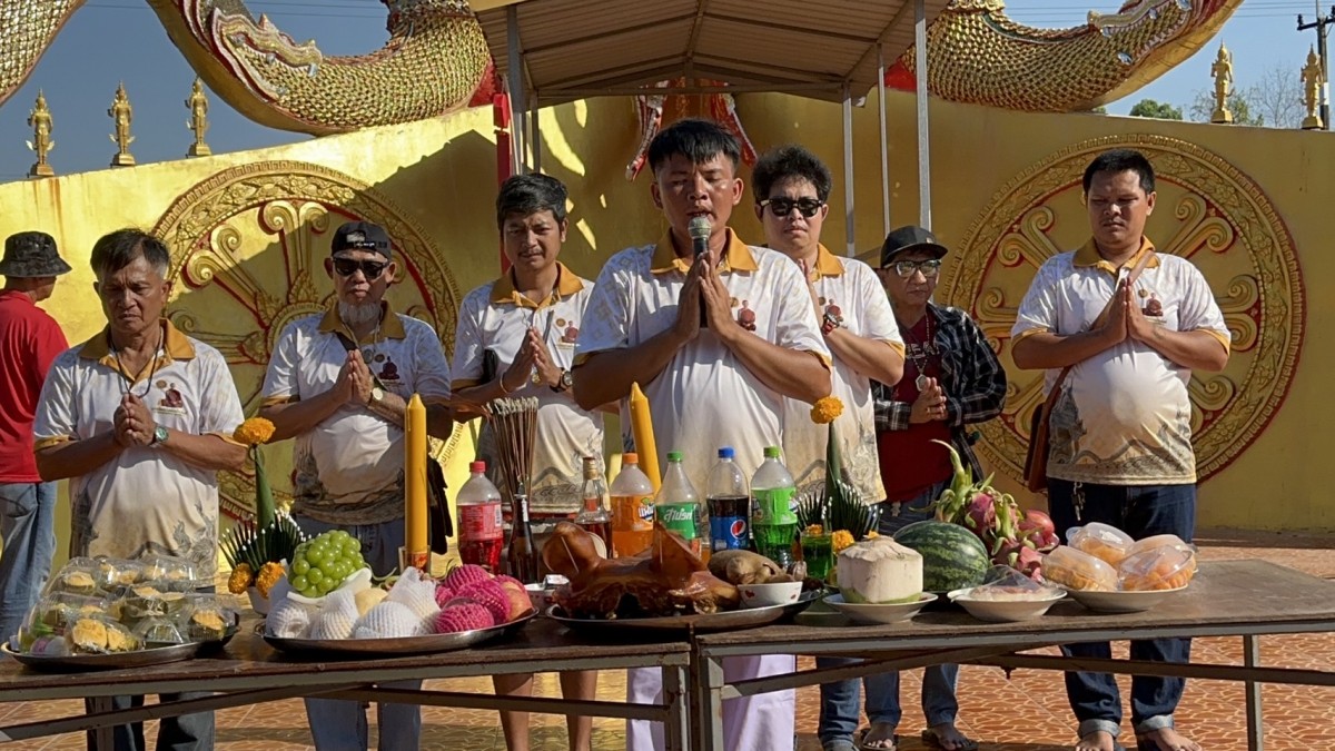 ฮือฮาวัดลับแห่งใหม่-"Excitement over a new secret temple"