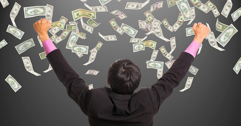 ฝันว่าจับเงินเป็นปึก เลขเด็ด - "Dreaming of catching a wad of money, lucky number."