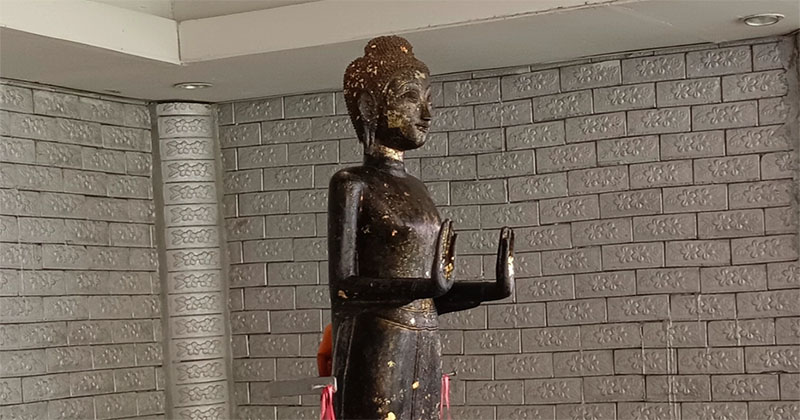 ขอพร หลวงพ่อทอง-"Ask for blessings from Luang Phor-Thong"