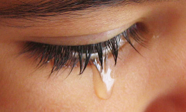 ฝันเห็นคนร้องไห้ -"Dream of seeing someone crying"