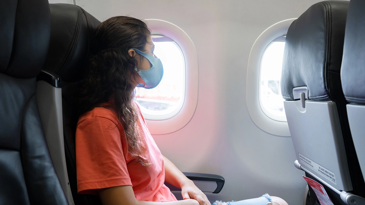 ฝันว่าได้นั่งเครื่องบินลำใหญ่ -"Dreamed of riding in a big plane."