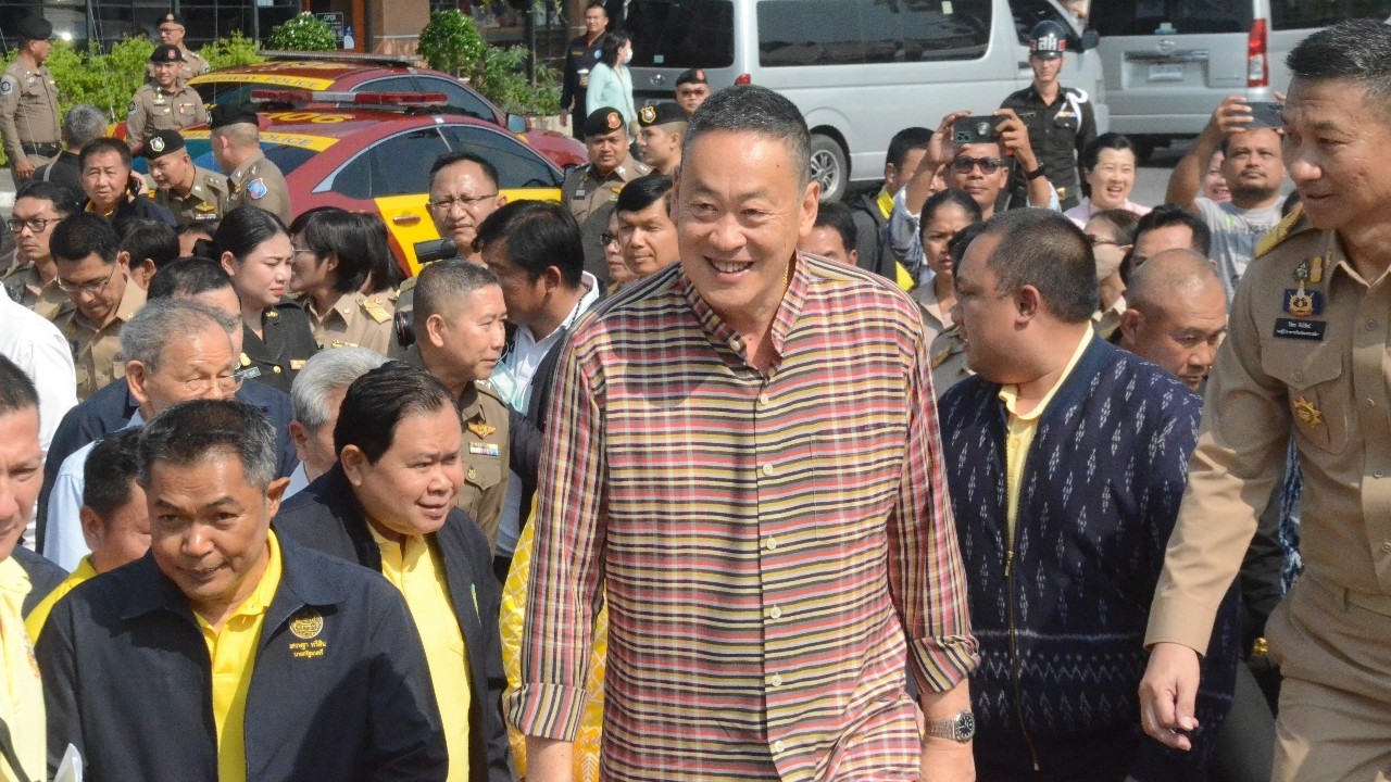 เลขเด็ด ทะเบียนรถนายก -"Lucky numbers for the Prime Minister's car license plate"