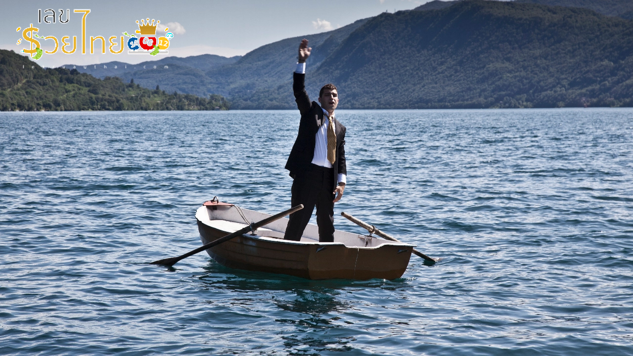ฝันว่านั่งเรือ-"Dreaming of riding a boat"