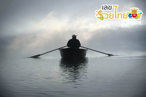 ฝันว่านั่งเรือ ล่องแม่น้ำใหญ่-"Dreaming of riding a boat Sailing on the big river"